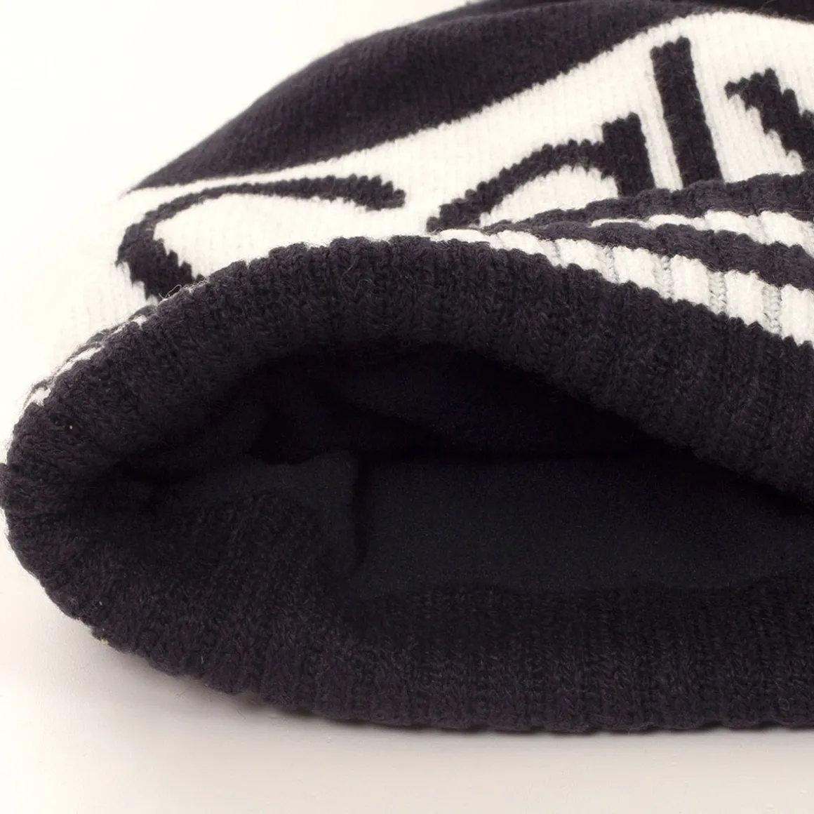 calvin_klein_mens_logo_bo_5-1.webp Calvin Klein Men's Logo Bobble Golf Hat