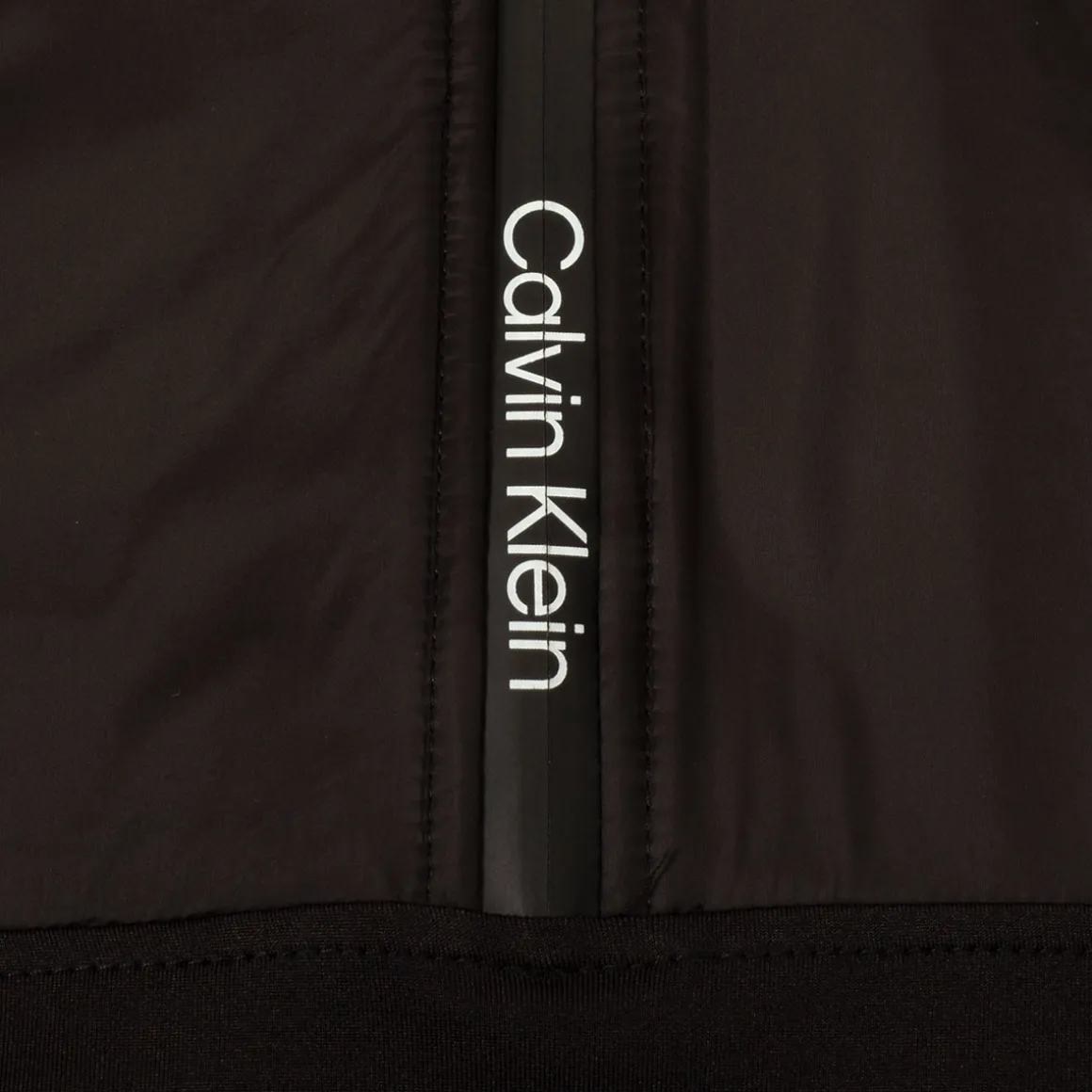 calvin_klein_mens_malden__5.webp Calvin Klein Men's Malden Quarter Zip Golf Mid Layer