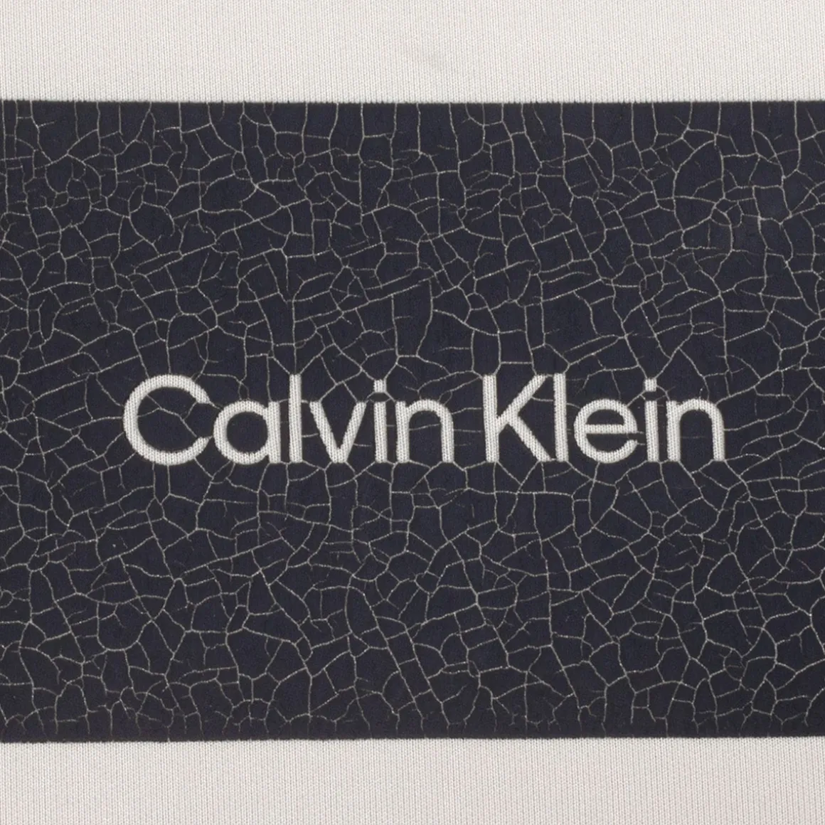 calvin_klein_mens_parkbur_3.webp Calvin Klein Men's Parkbury Chest Full Zip Golf Midlayer