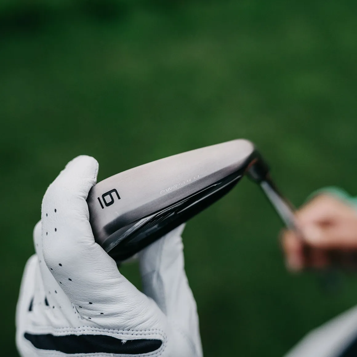 cobra_ladies_darkspeed_gr_8.webp COBRA Ladies DARKSPEED Graphite Golf Irons