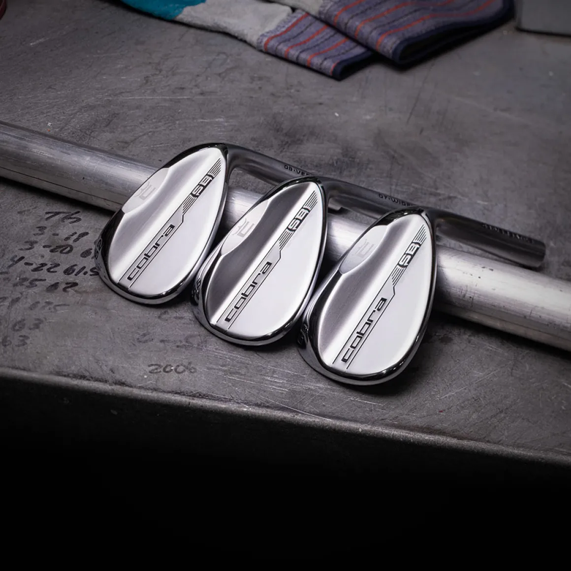 cobra_snakebite_v_silver__10.webp COBRA Snakebite V Silver Steel Golf Wedge