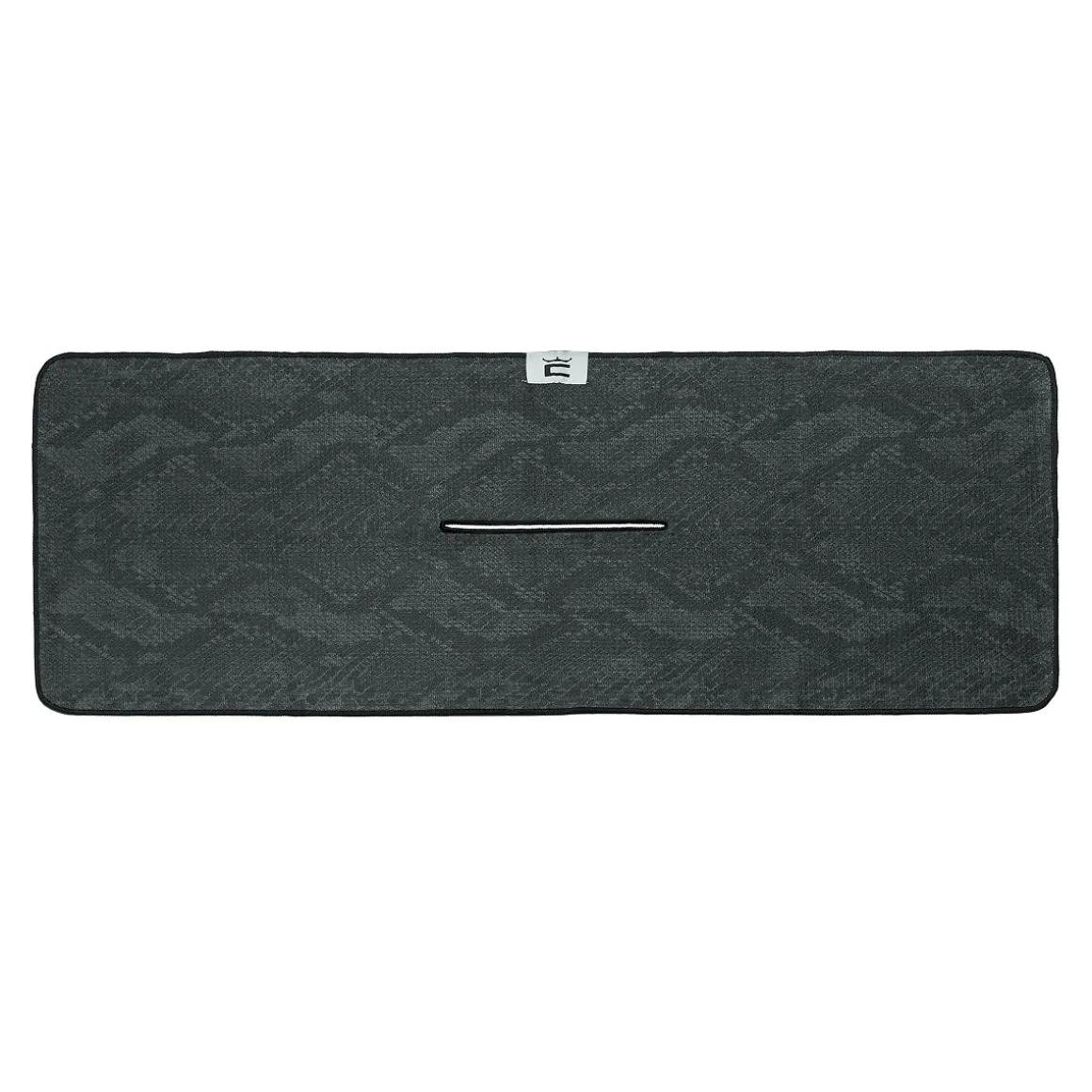 cobra_snakeskin_golf_towe_2.webp COBRA Snakeskin Golf Towel