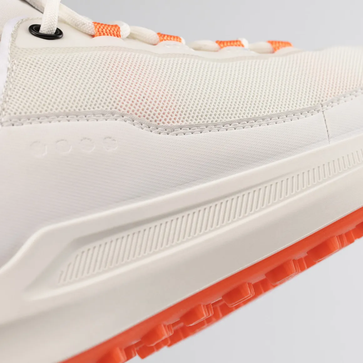 ecco_mens_hybrid_mesh_cor_9.webp ECCO Men's Hybrid Mesh Core Spikeless Golf Shoes