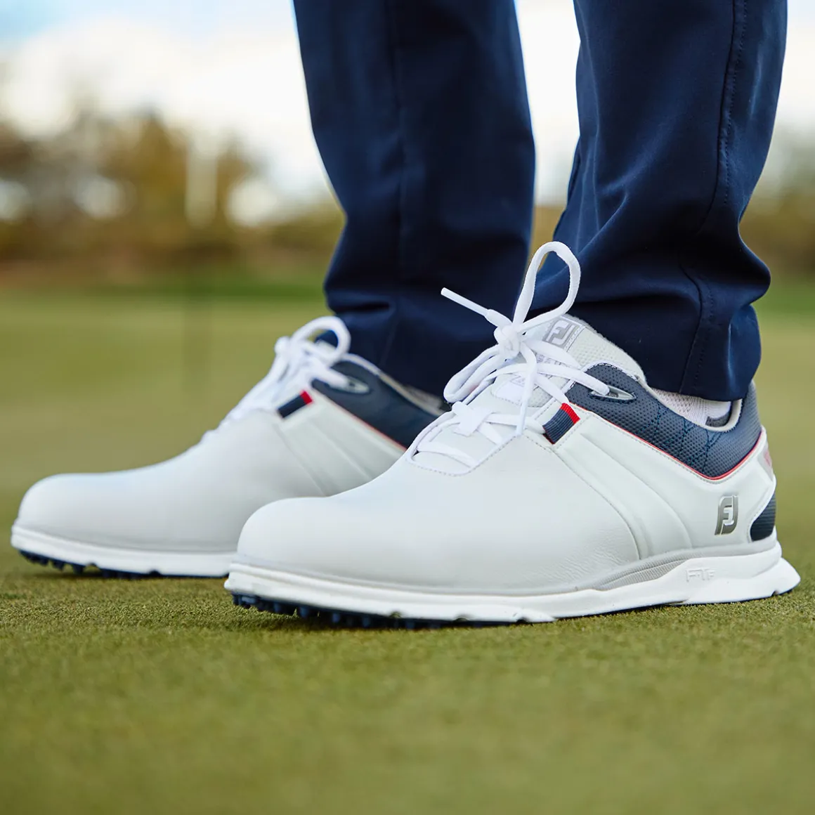 footjoy_mens_pro_sl_water_22-2.webp FootJoy Men's Pro SL Waterproof Spikeless Golf Shoes