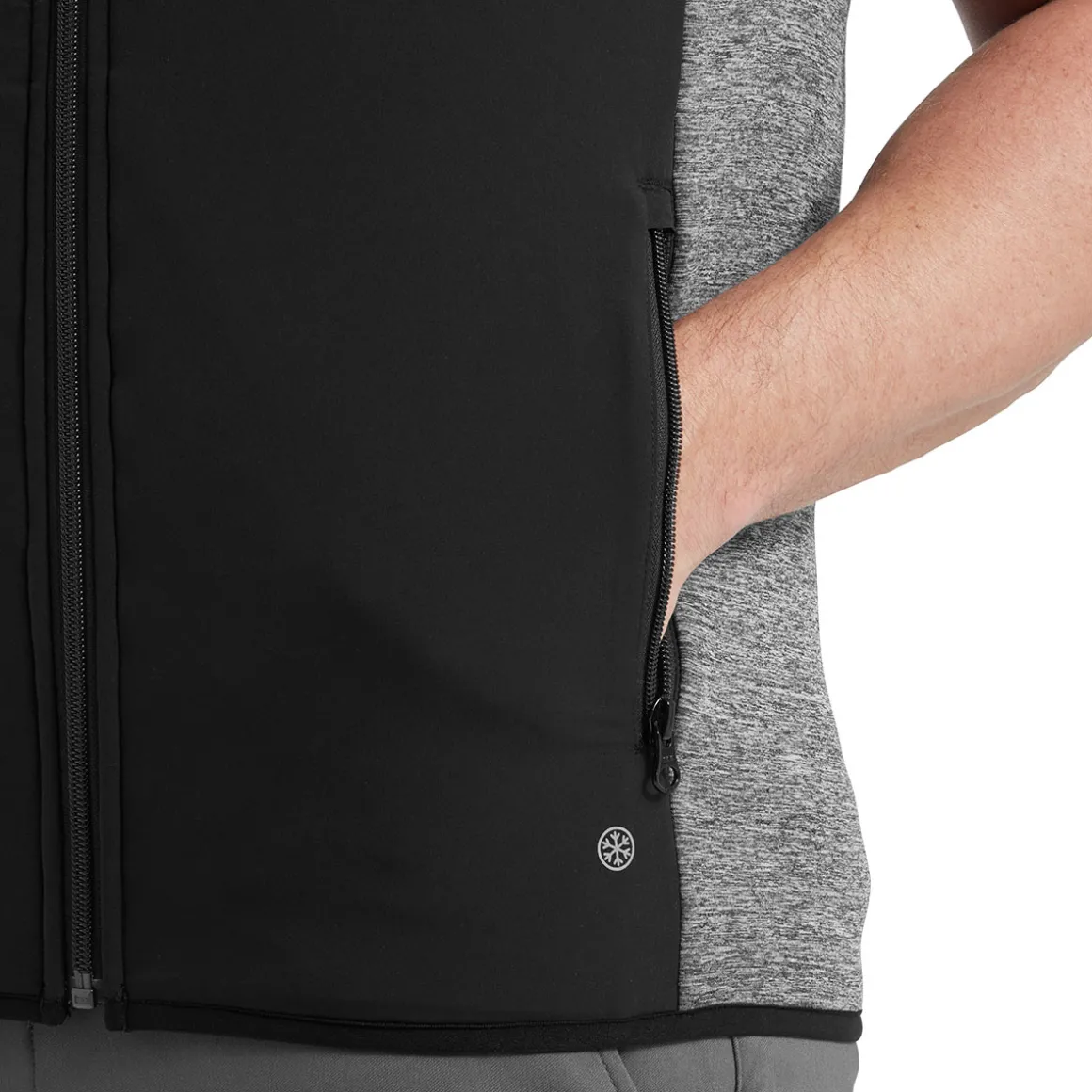 footjoy_mens_thermoseries_2-3.webp FootJoy Men's ThermoSeries Hybrid Full Zip Golf Vest