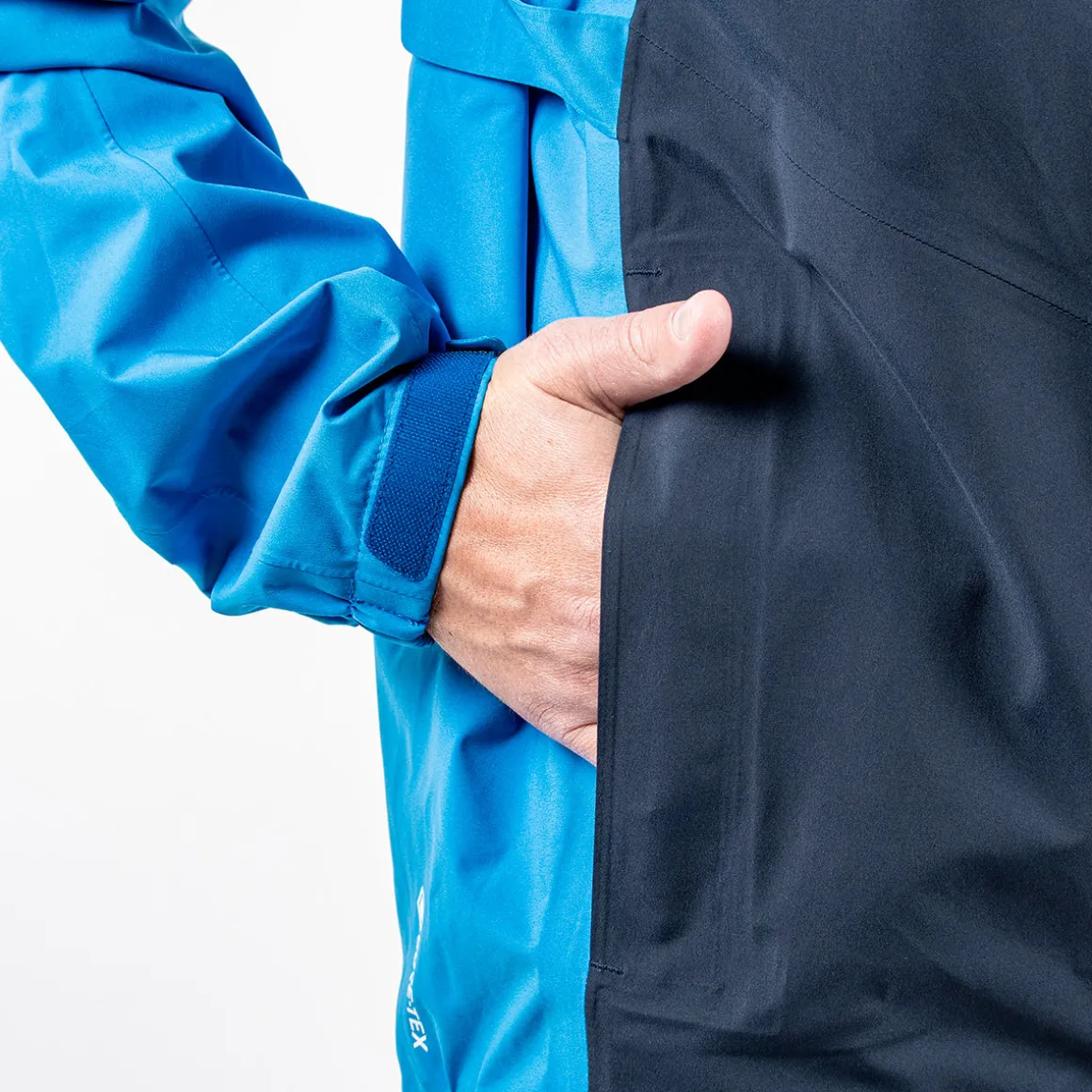 galvin_green_mens_armstro_21-2.webp Galvin Green Men's Armstrong Waterproof Golf Jacket