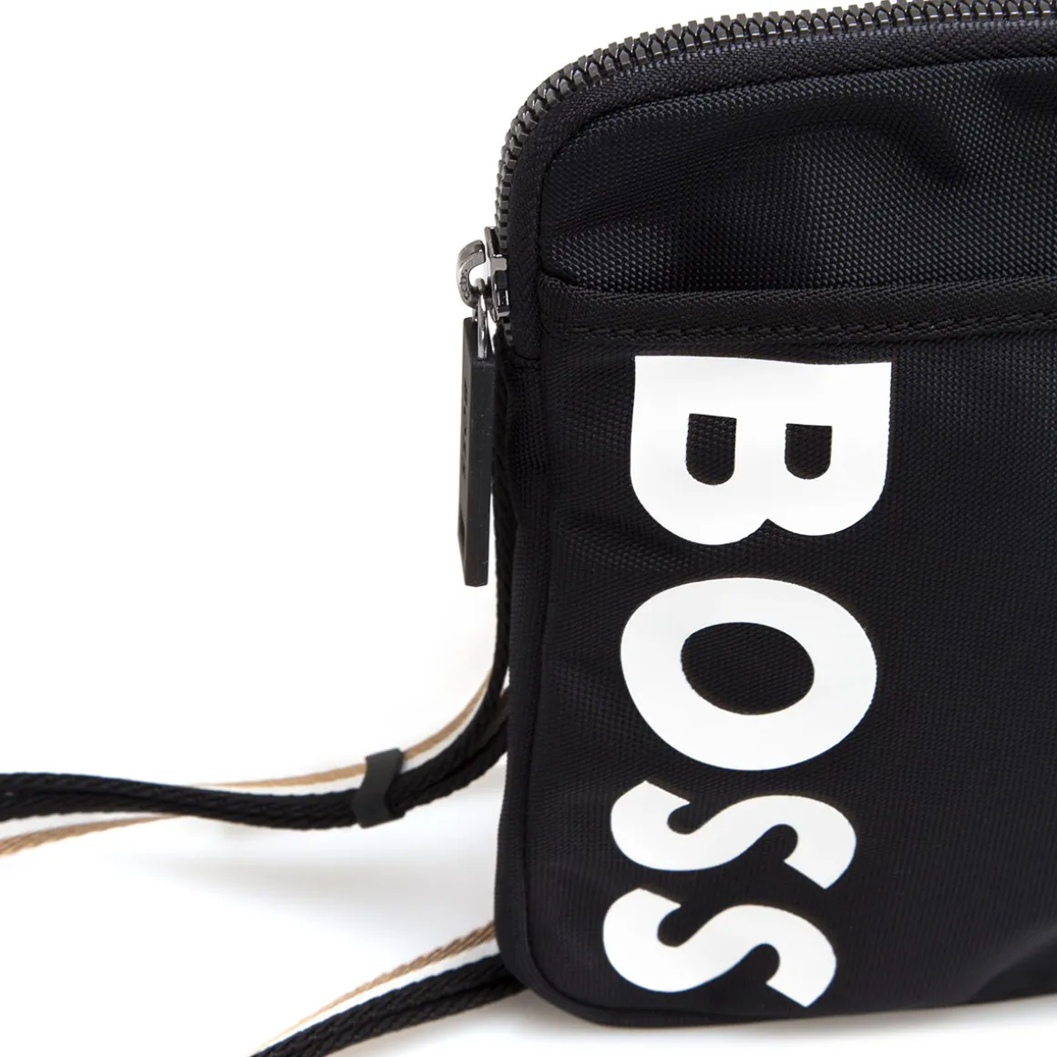 hugo_boss_catch_phone_gol_2.webp Hugo Boss Catch Phone Golf Pouch