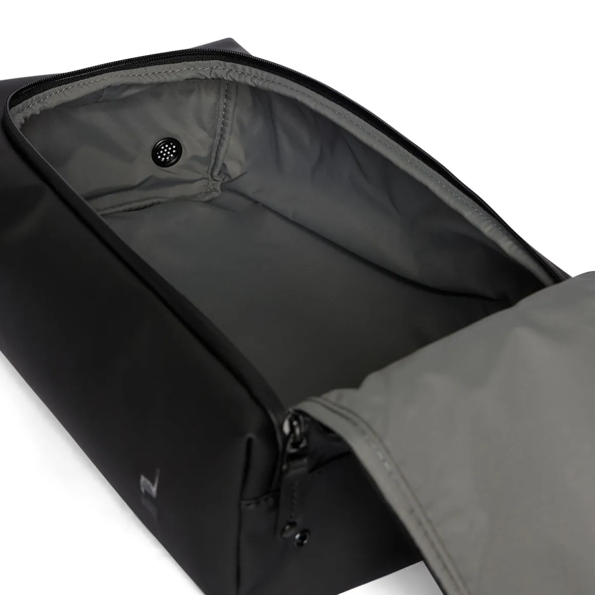 jlindeberg_print_golf_sho_3.webp J.Lindeberg Print Golf Shoe Bag