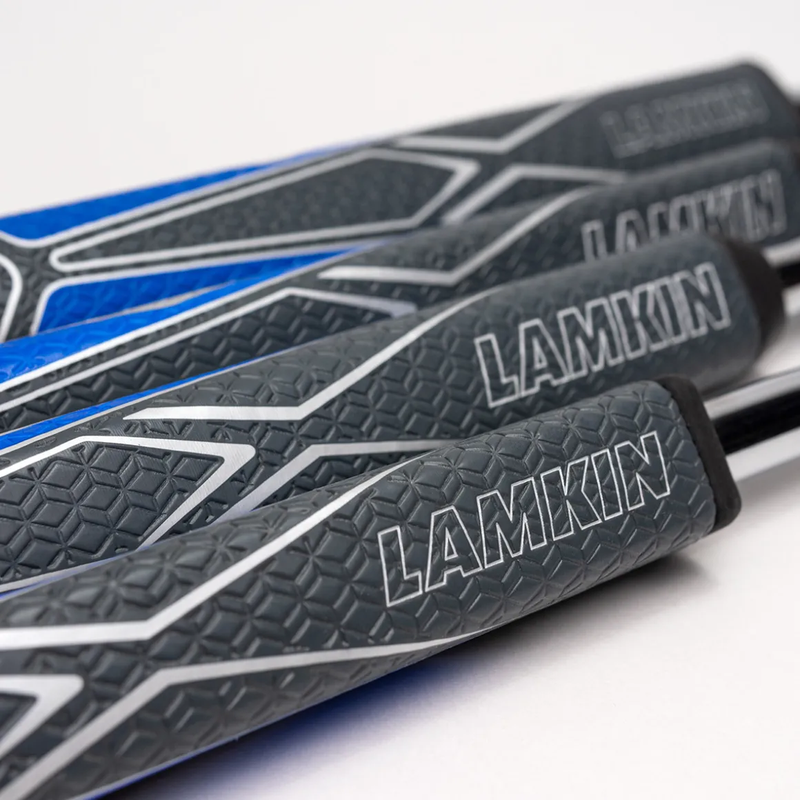 lamkin_sinkfit_pistolclaw_6.webp Lamkin SINKFIT Pistolclaw Putter Golf Grip