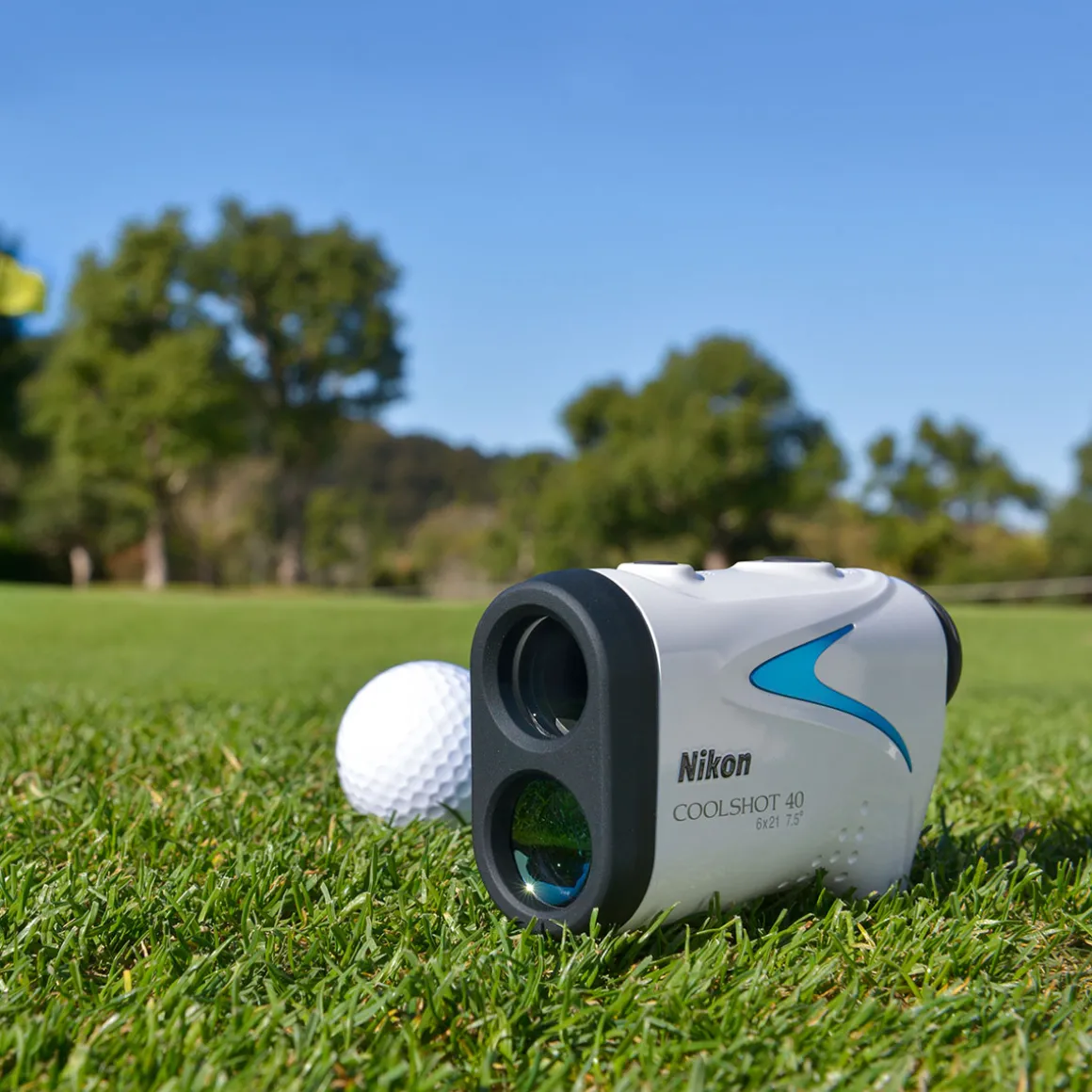 nikon_coolshot__golf_rang_5.webp Nikon Coolshot 40 Golf Rangefinder