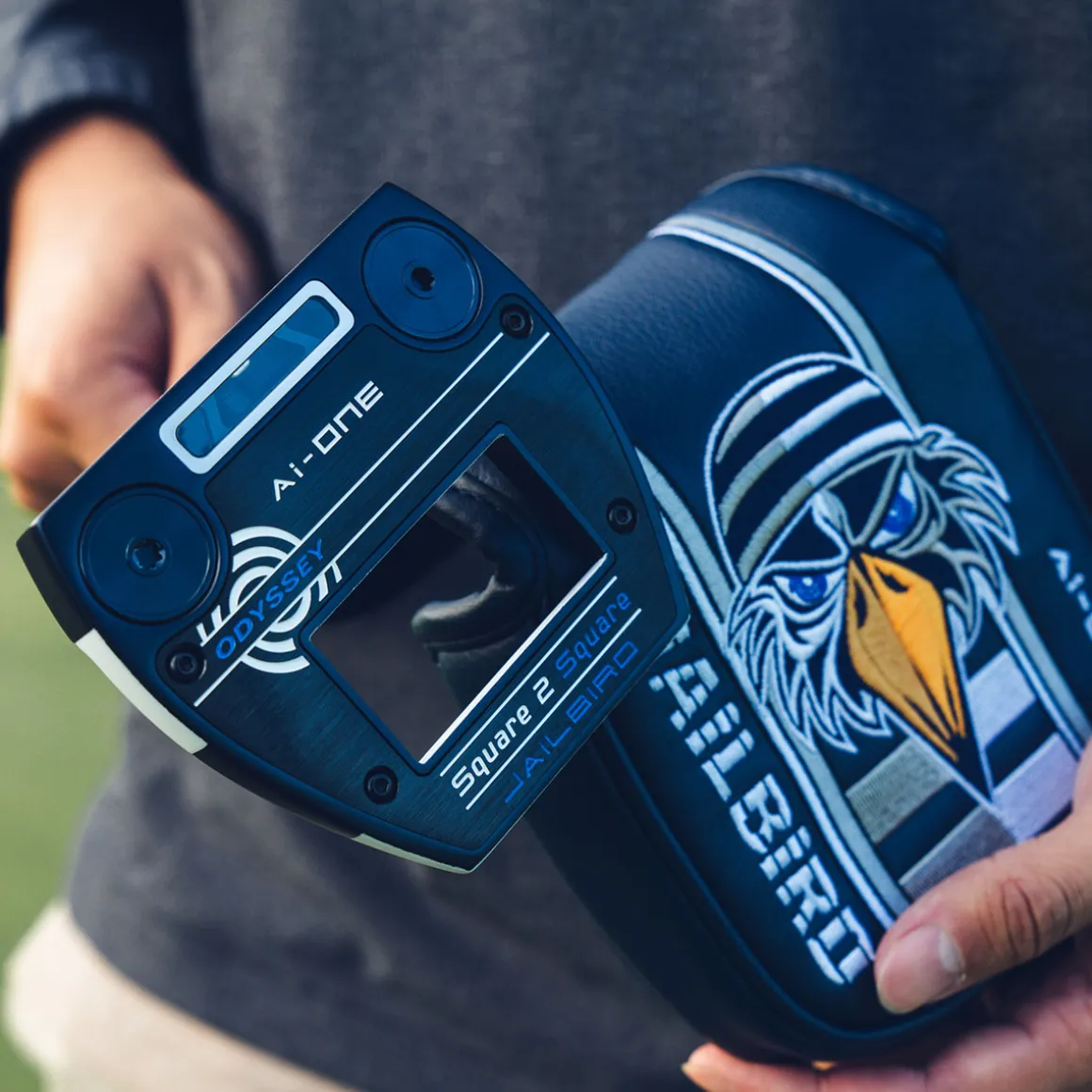 odyssey_aione_square__squ_8.webp Odyssey Ai-ONE Square 2 Square Jailbird Oversize Golf Putter