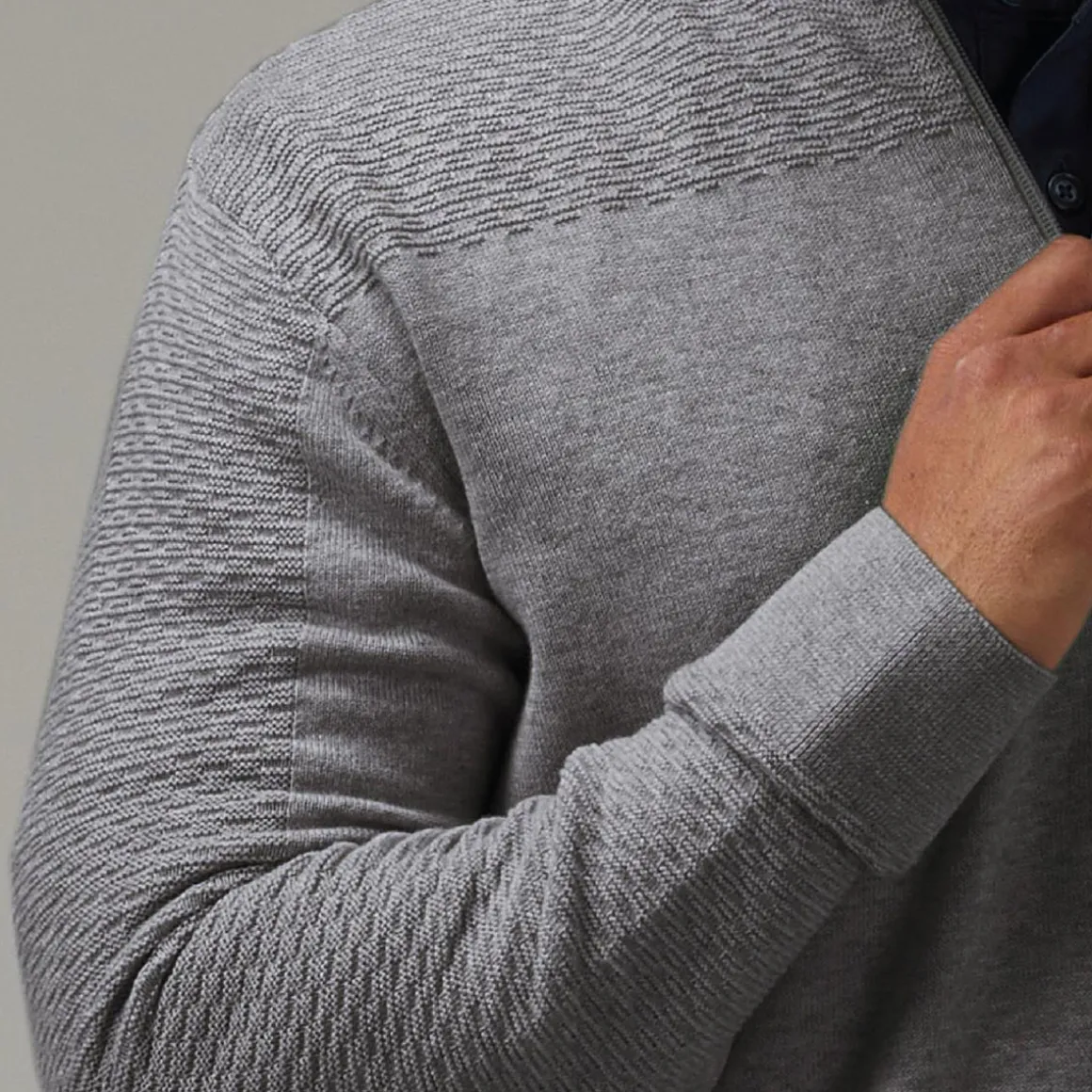 oscar_jacobson_mens_winwo_3.webp Oscar Jacobson Men's Winwood Tour Half Zip Golf Sweater