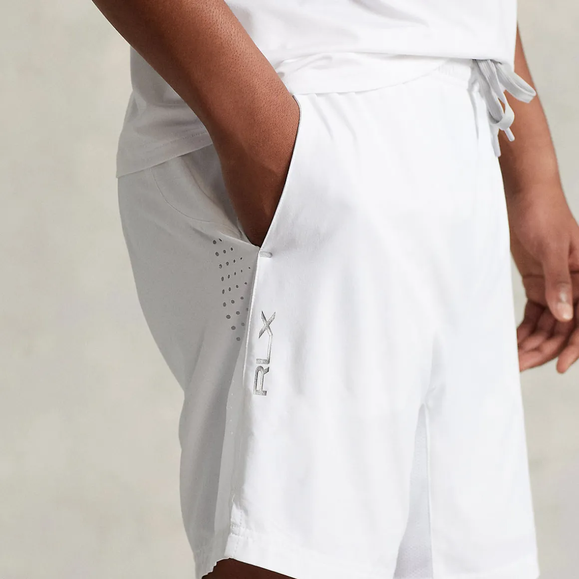 ralph_lauren_mens_cm_comp_3.webp Ralph Lauren Men's 18-cm Compression-Lined Golf Shorts