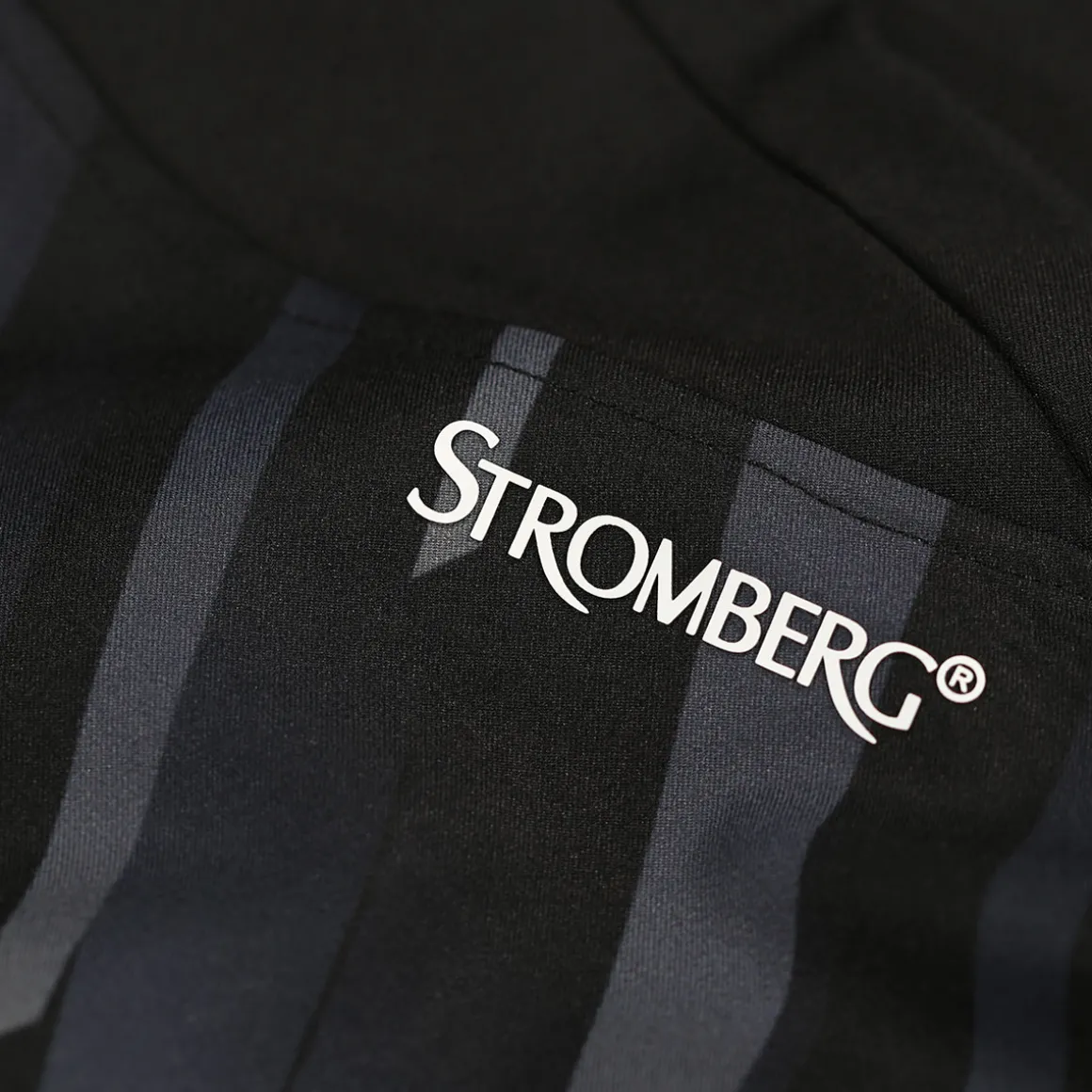 stromberg_ladies_placemen_4-2.webp Stromberg Ladies Placement Print Golf Shorts