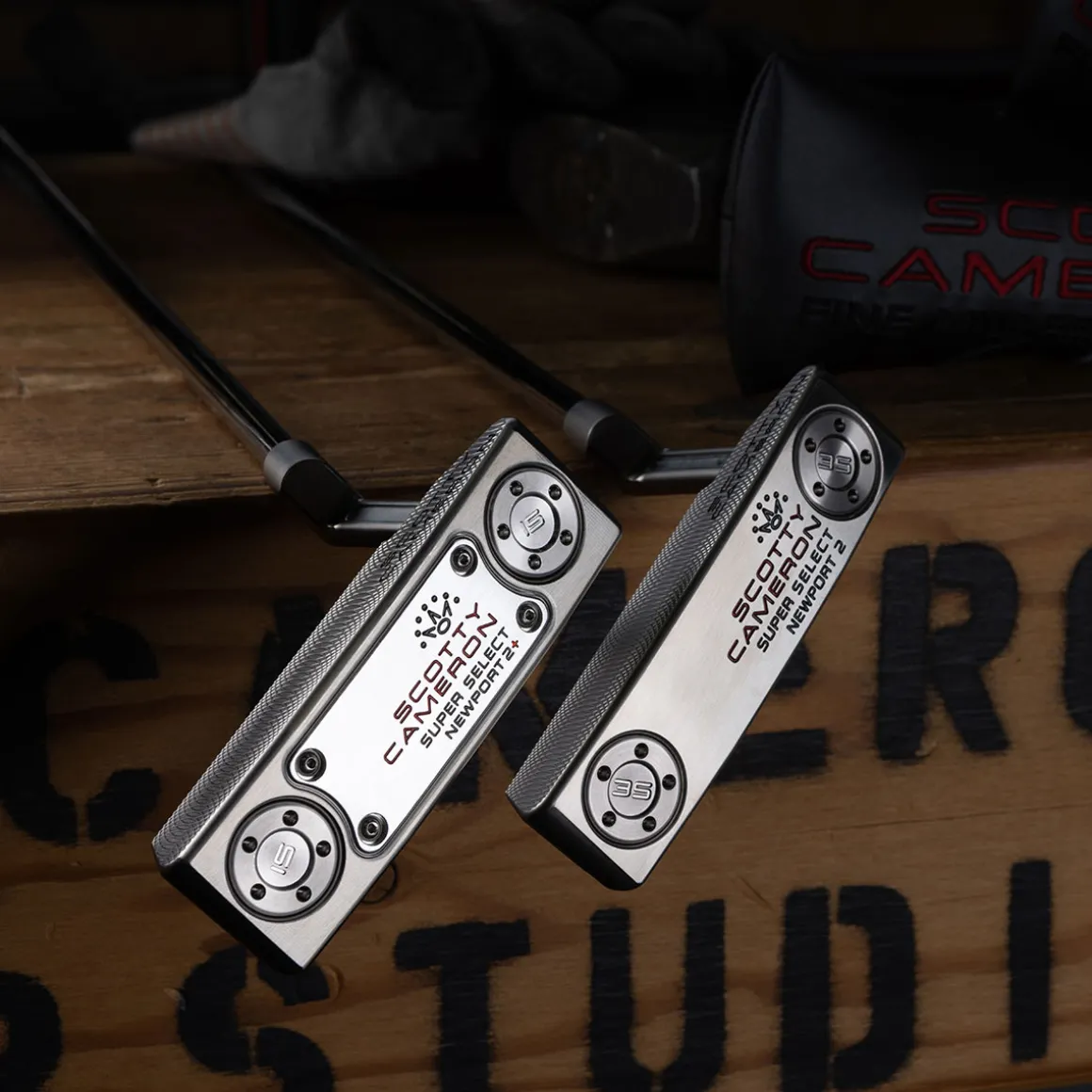 titleist_scotty_cameron_s_6.webp Titleist Scotty Cameron Super Select Newport 2 Plus Golf Putter