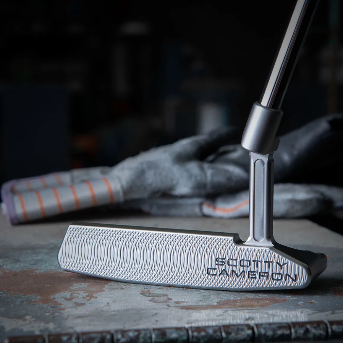 titleist_scotty_cameron_s_8-3.webp Titleist Scotty Cameron Super Select Newport 2.5 Plus Golf Putter