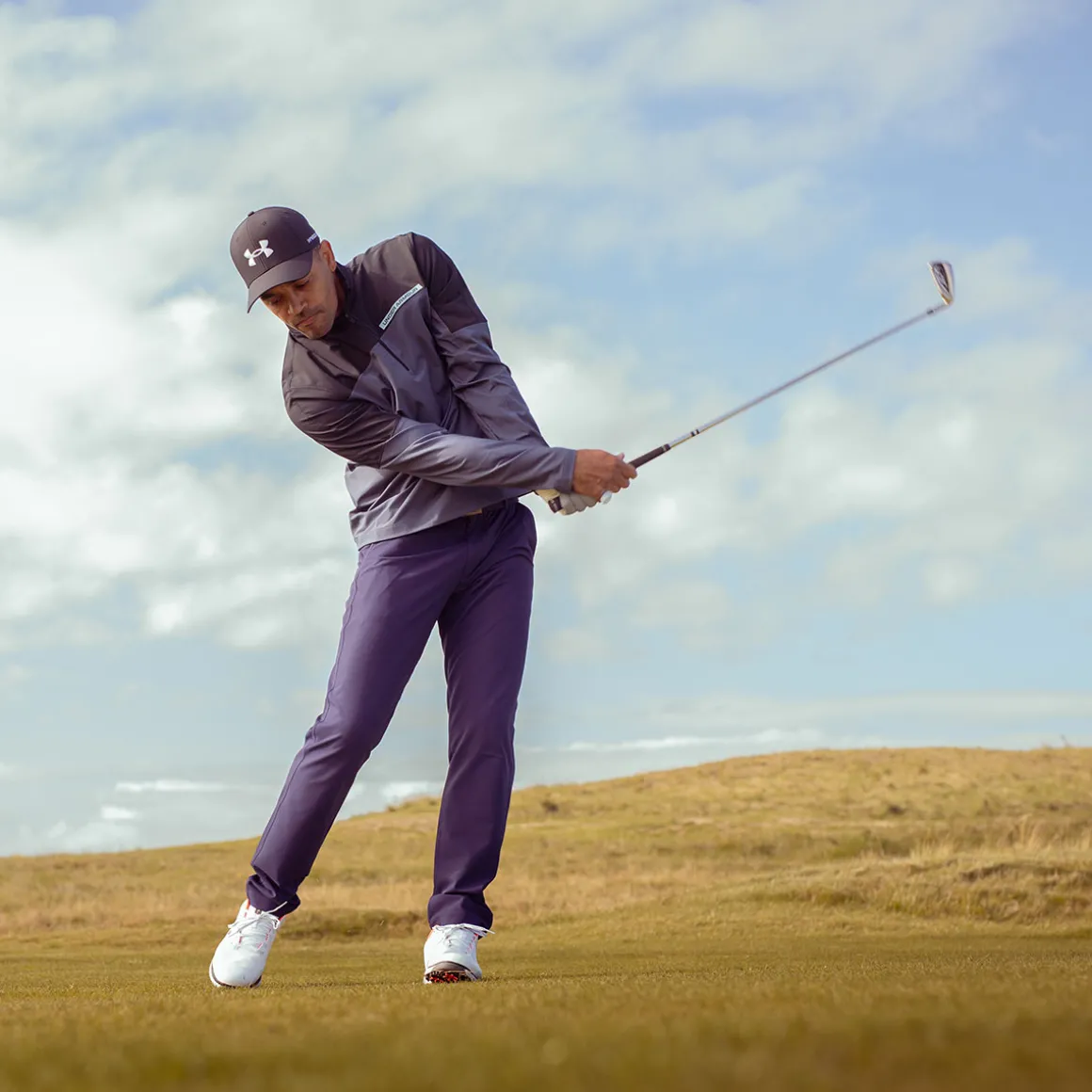 under_armour_mens_storm_w_2-2.webp Under Armour Men's Storm Windstrike Half Zip Golf Midlayer